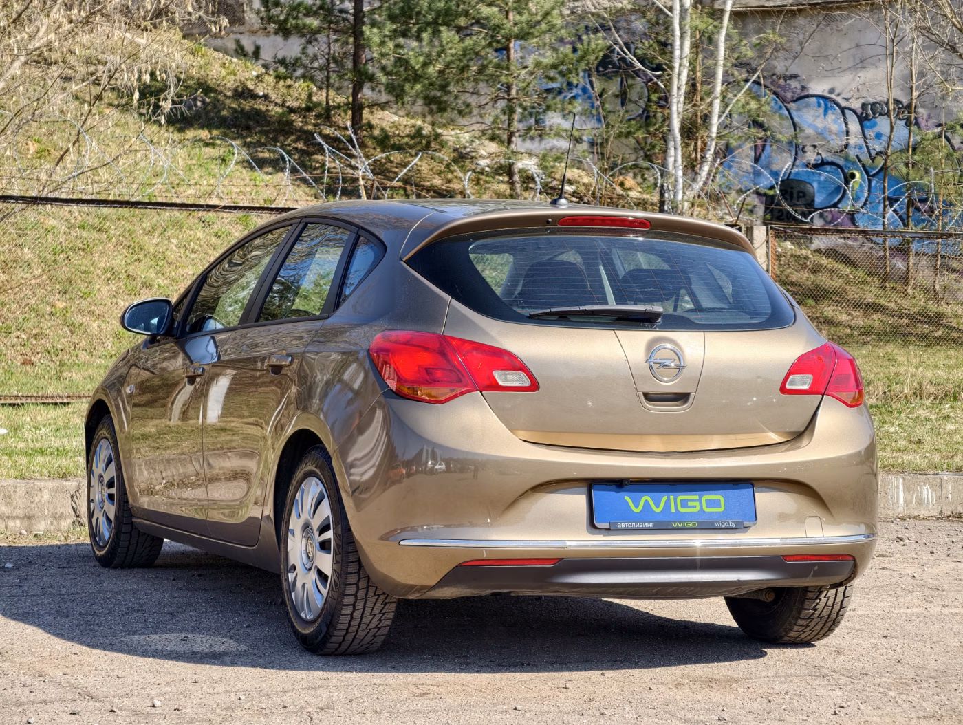 Opel Astra фото 5