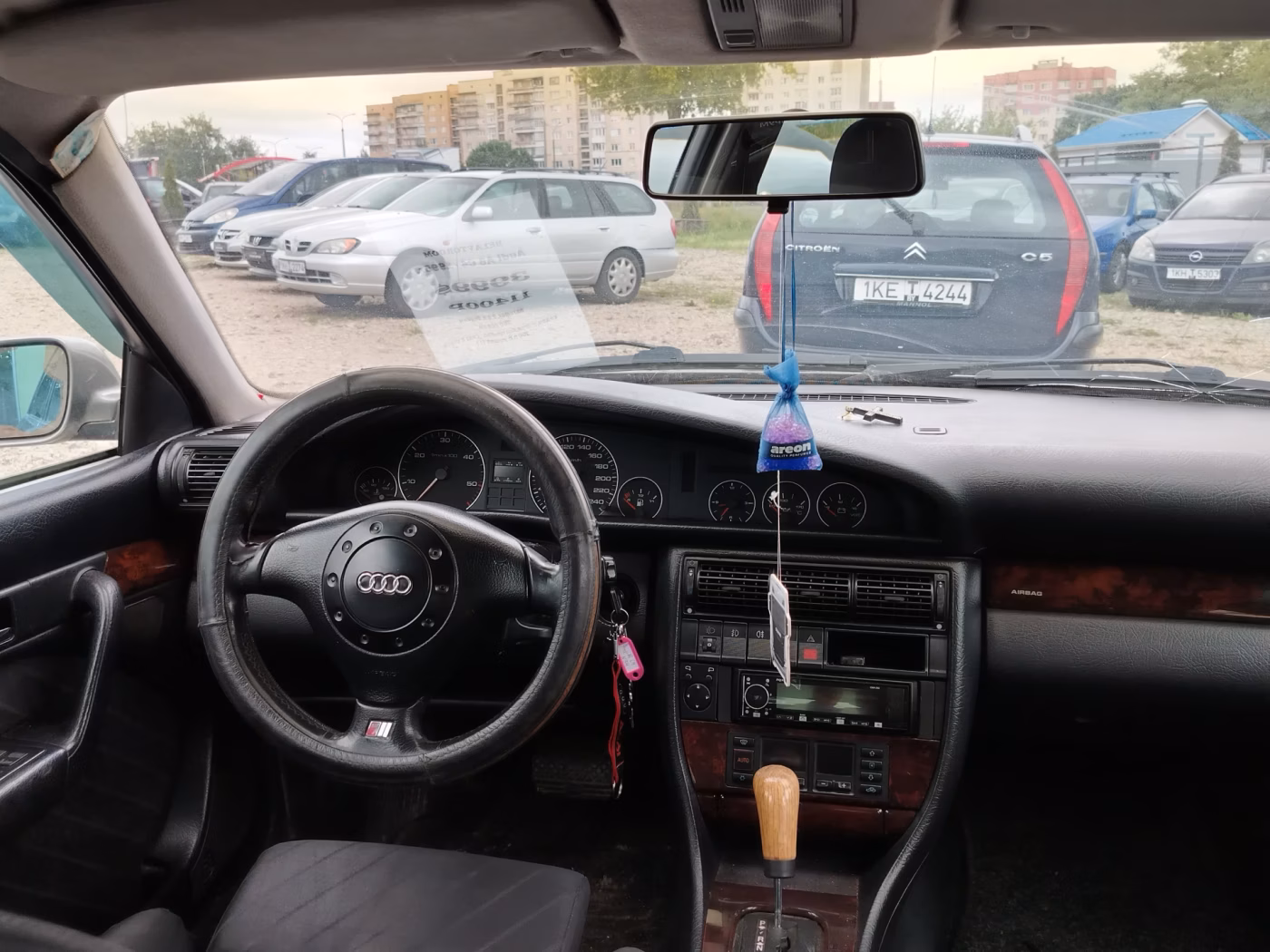 Audi A6 фото 11