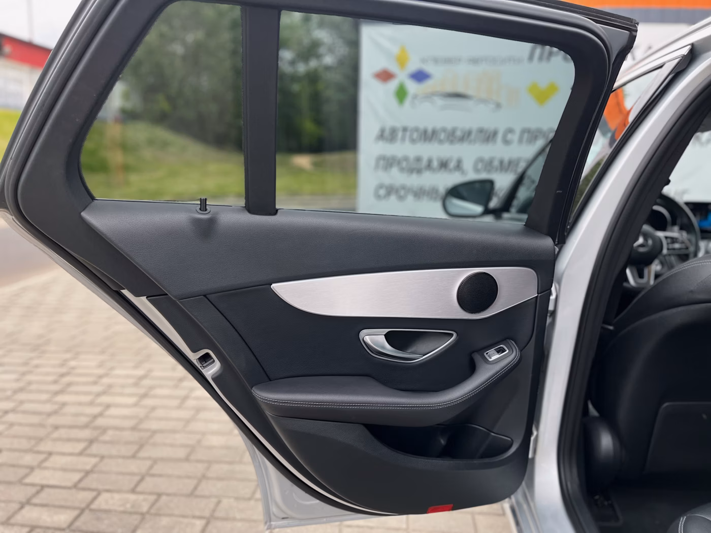 Mercedes-Benz C-Класс фото 14