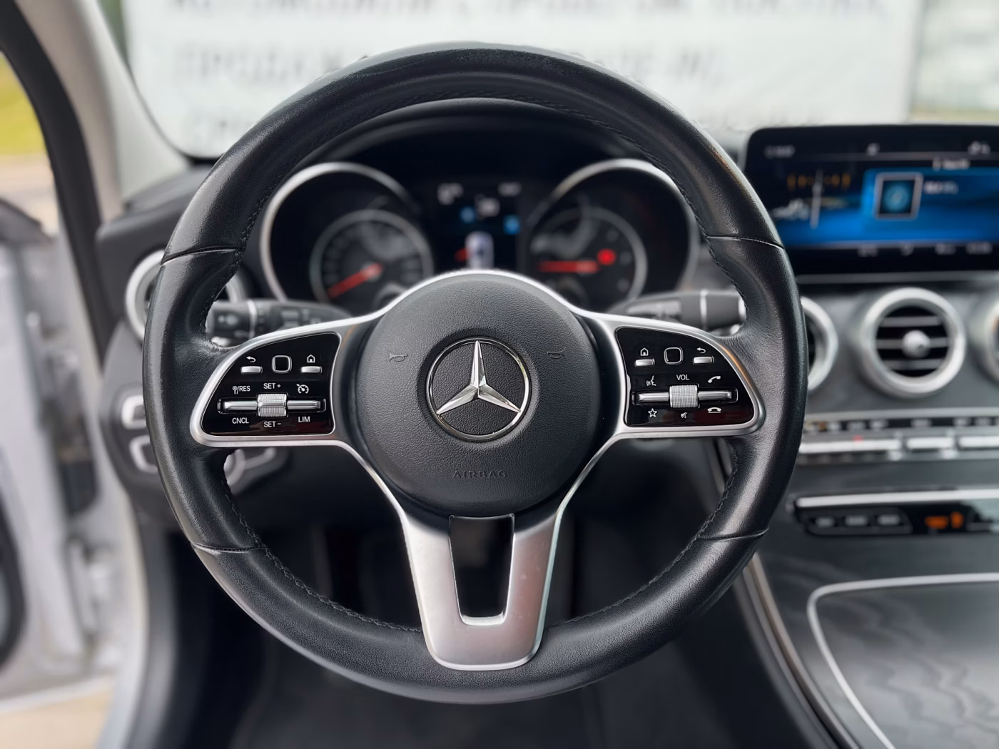 Mercedes-Benz C-Класс фото 18