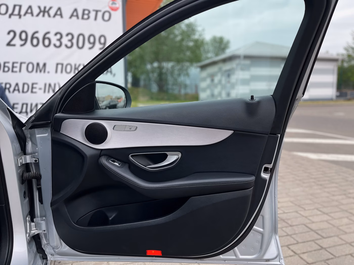 Mercedes-Benz C-Класс фото 12