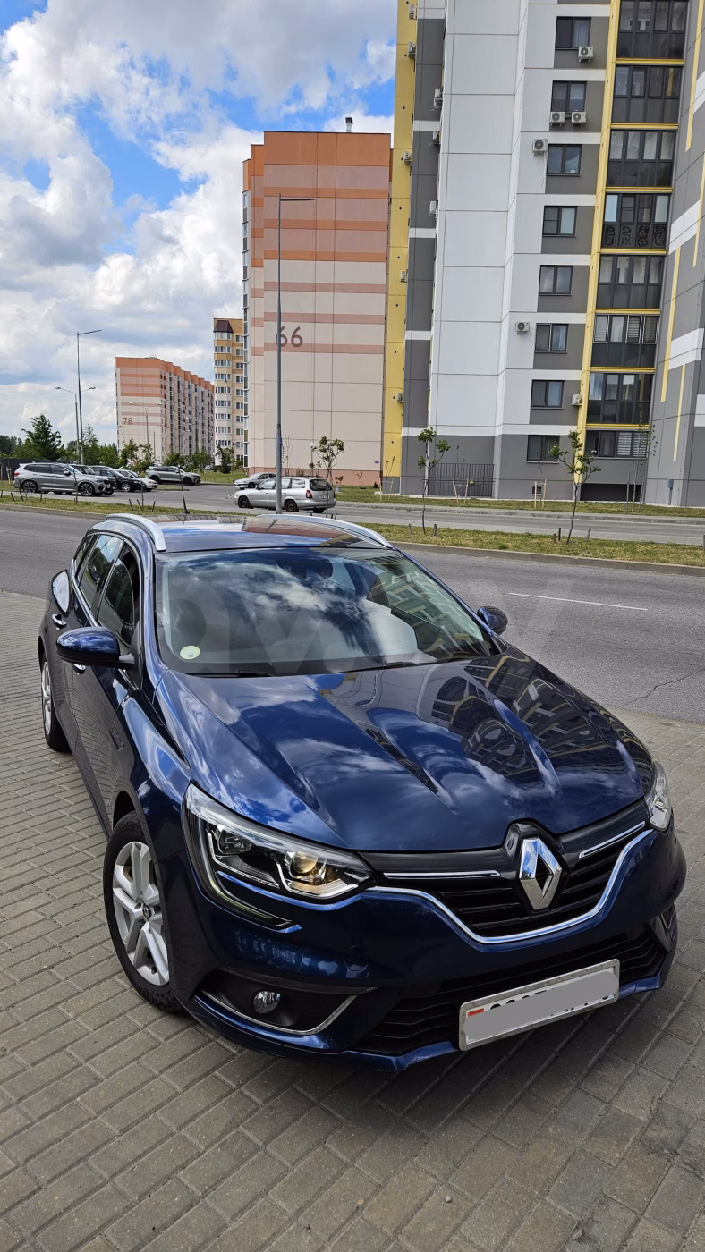 Renault Megane фото 2