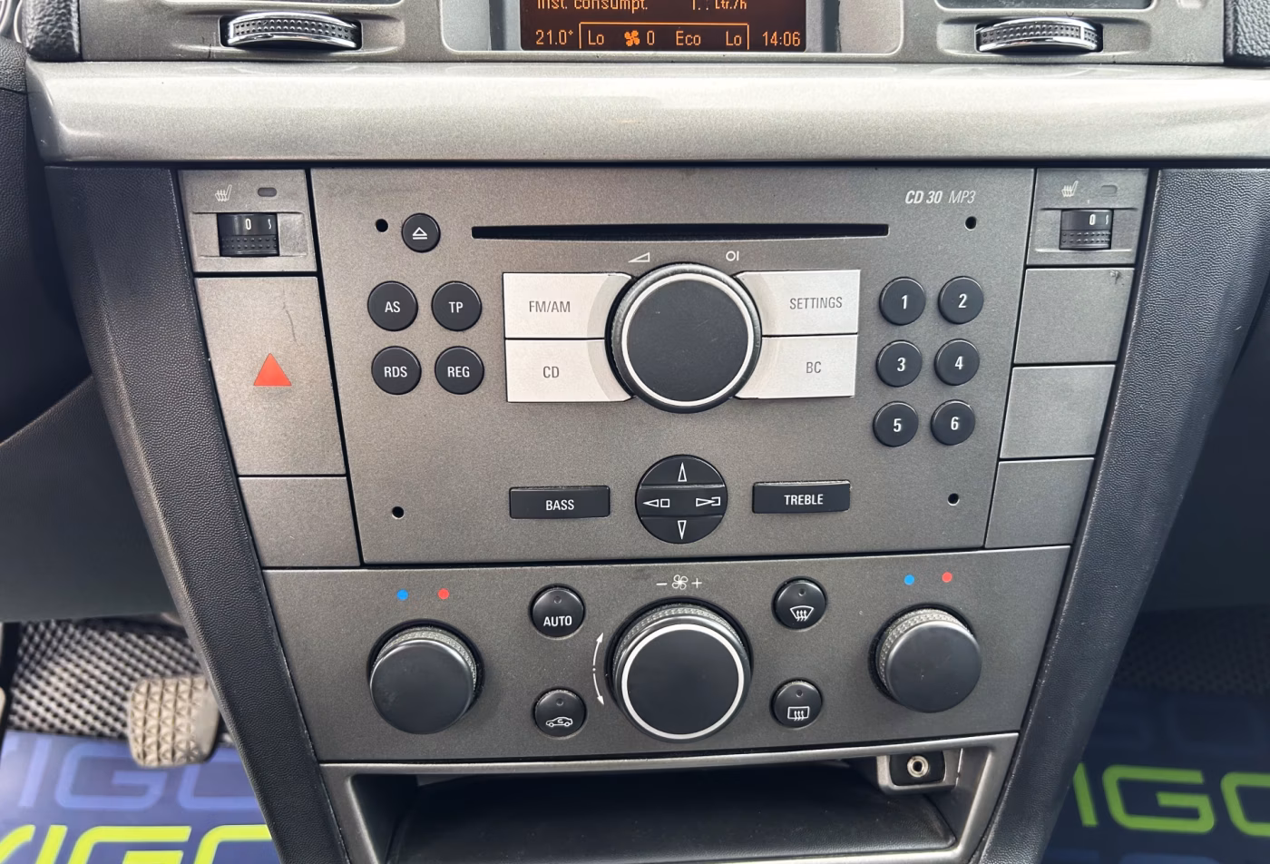 Opel Vectra фото 17