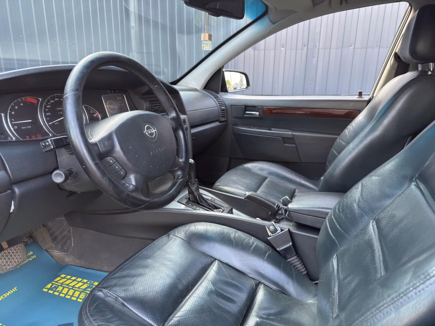 Opel Omega фото 9