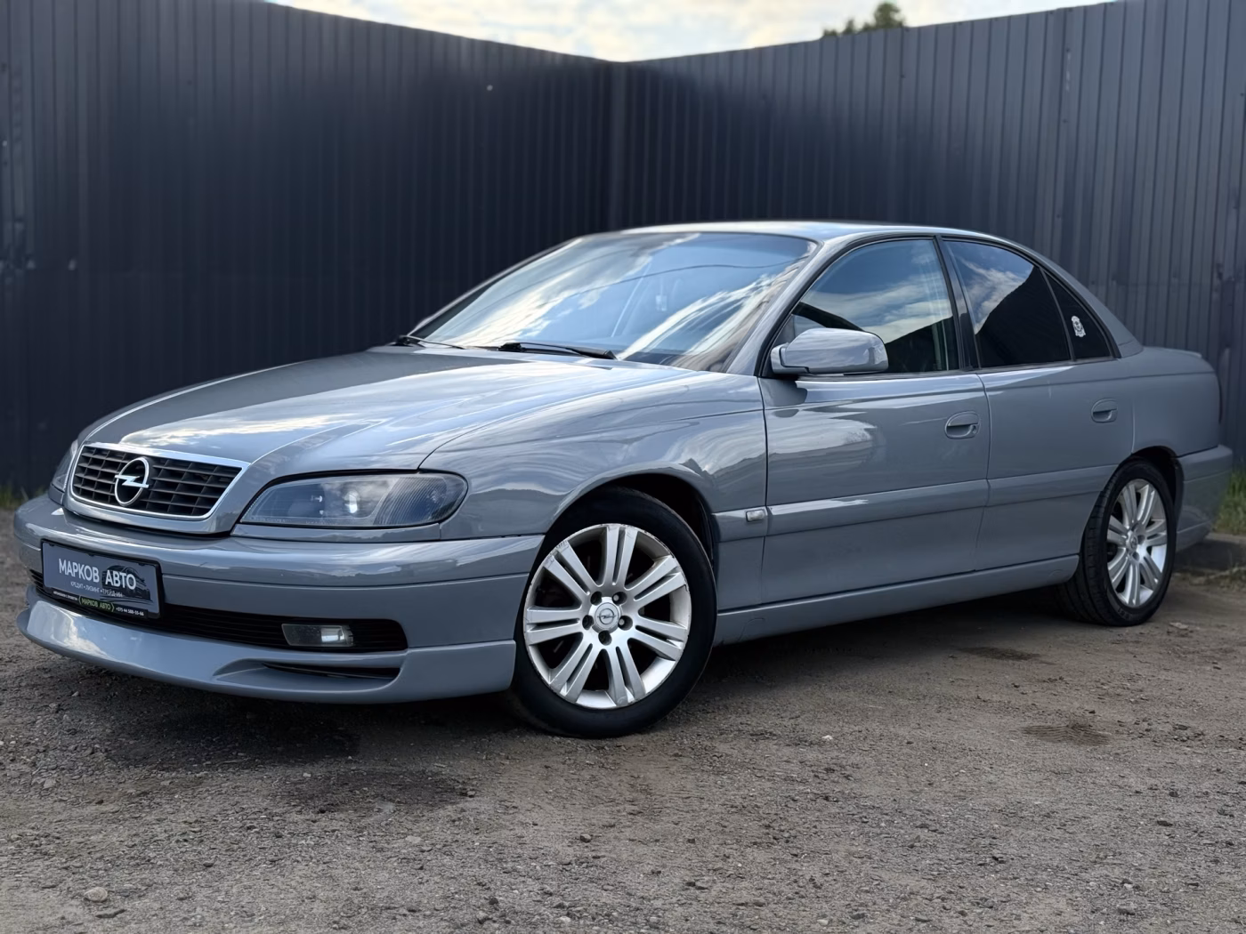 Opel Omega