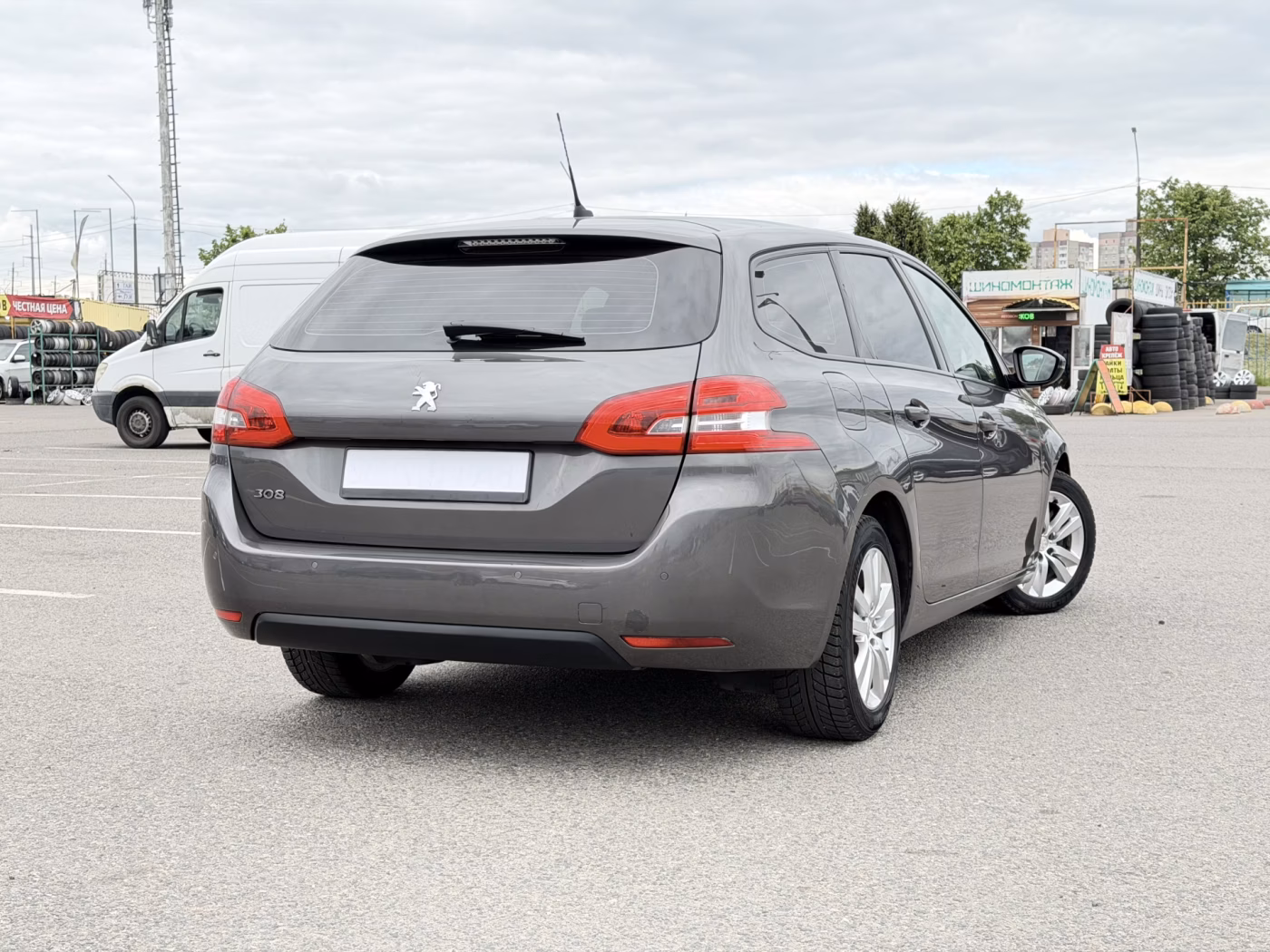 Peugeot 308 фото 2