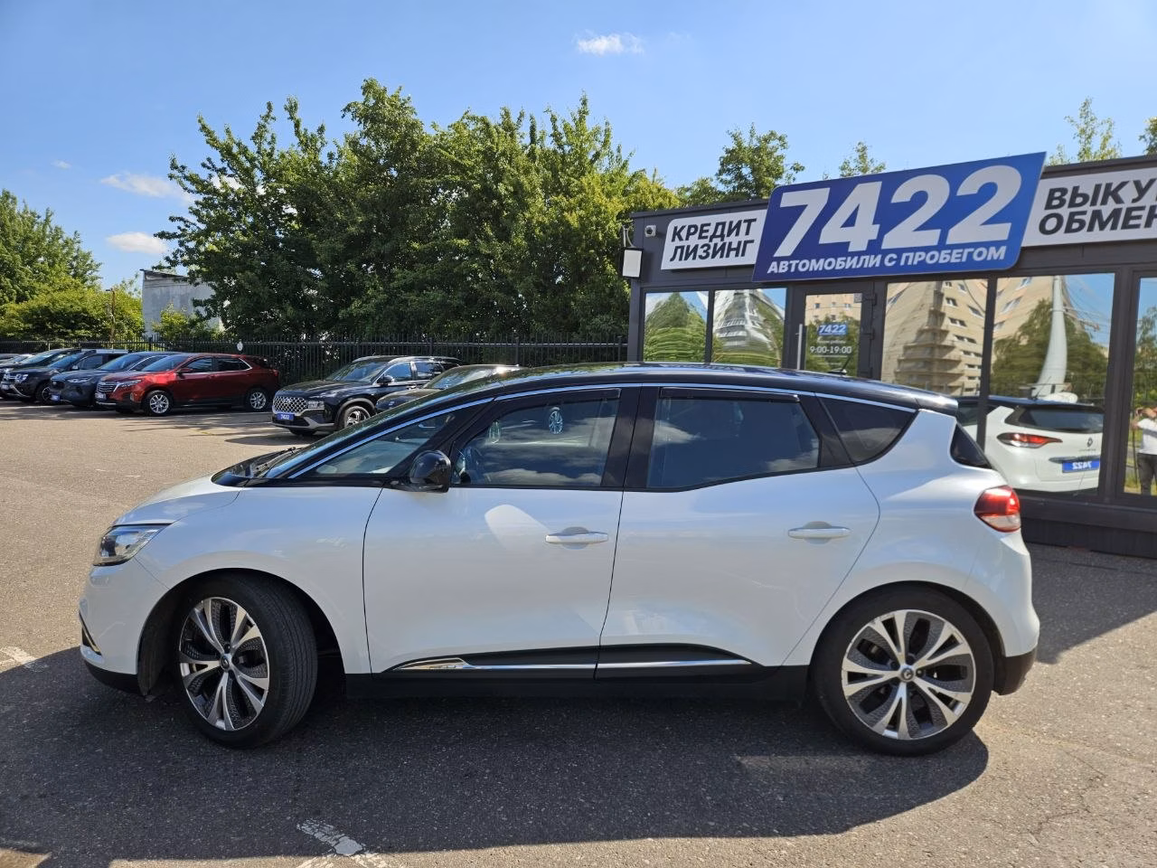 Renault Scenic фото 8