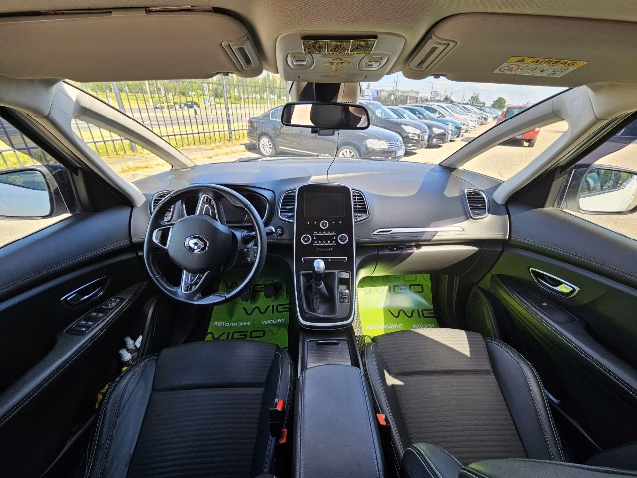 Renault Scenic фото 10