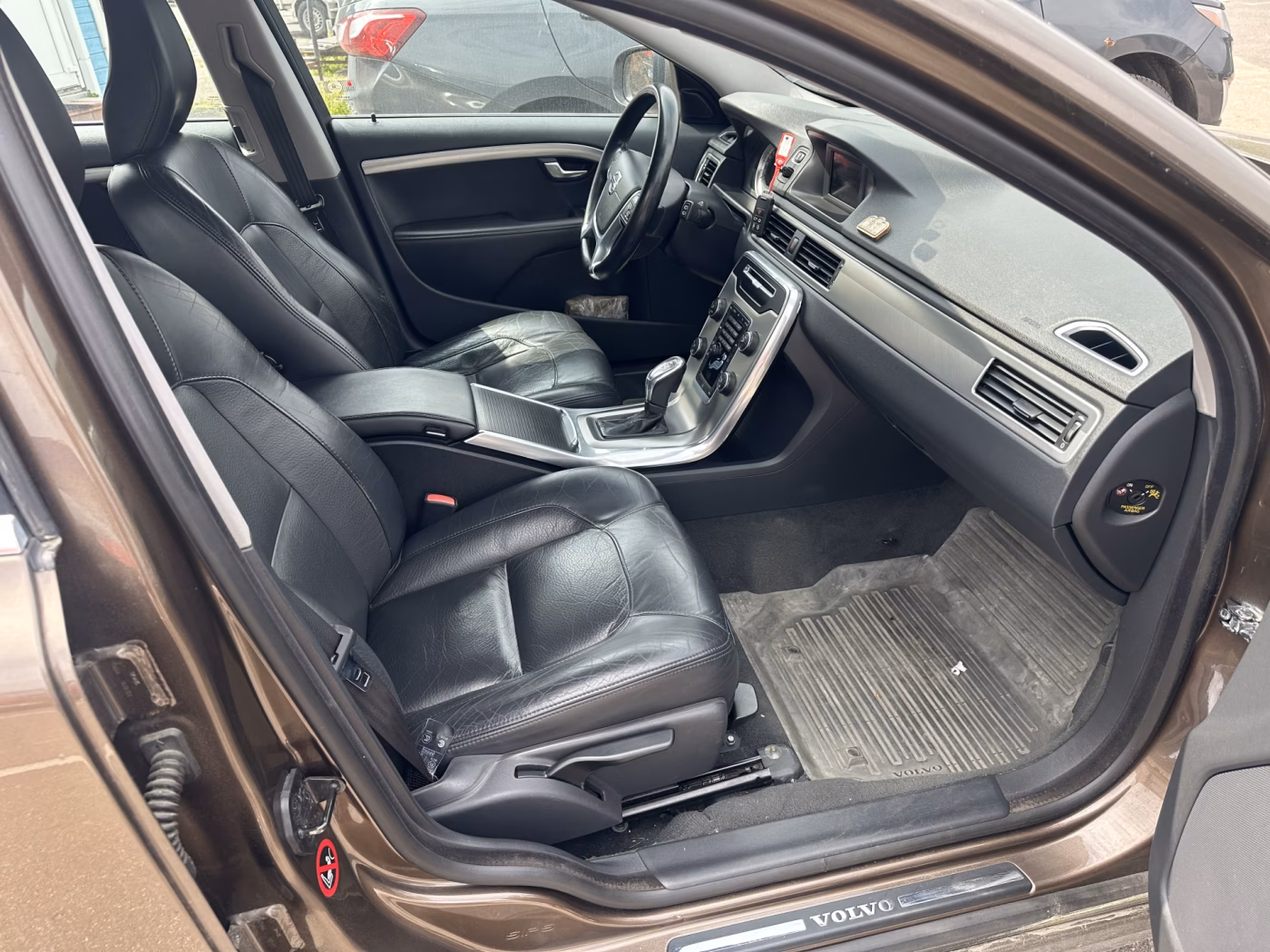 Volvo V70 фото 5