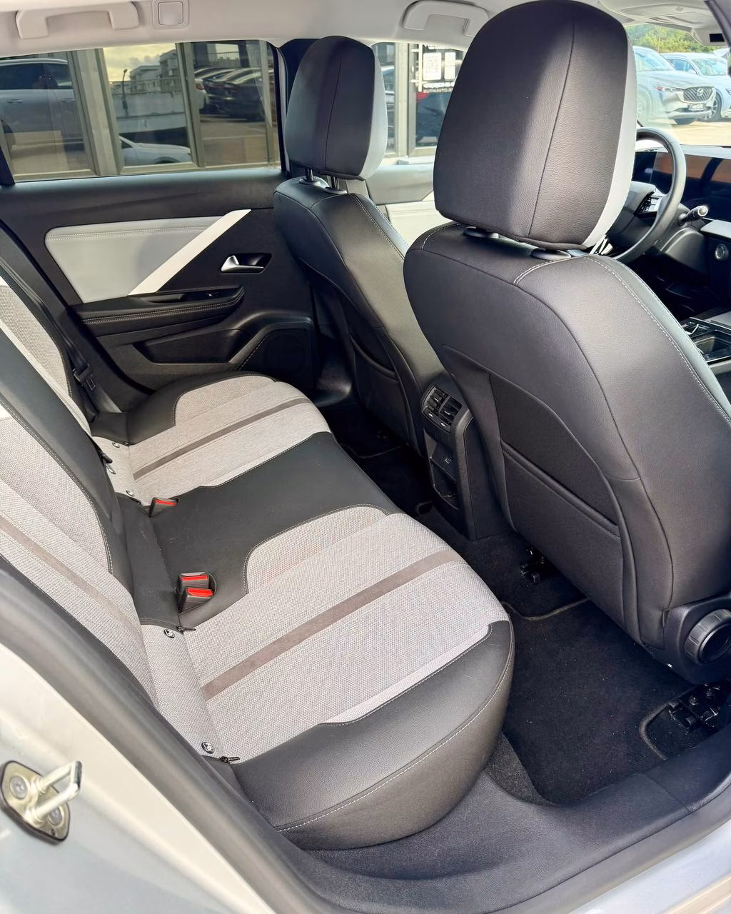 Opel Astra фото 13