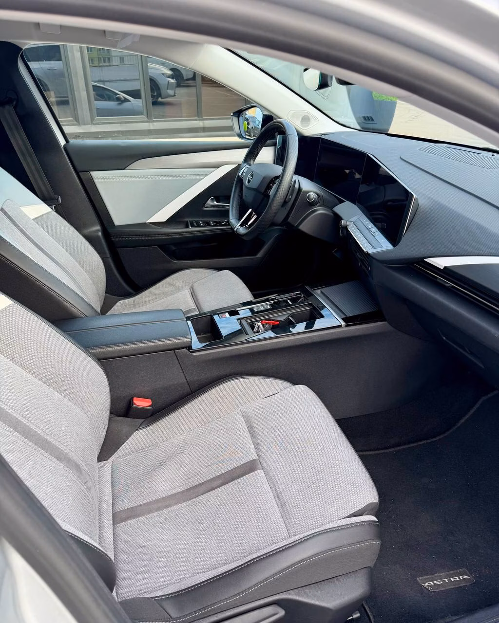 Opel Astra фото 14