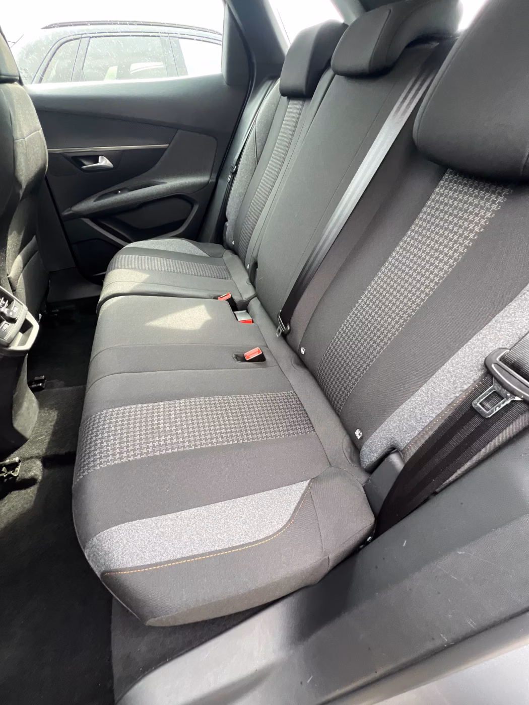 Peugeot 3008 фото 14