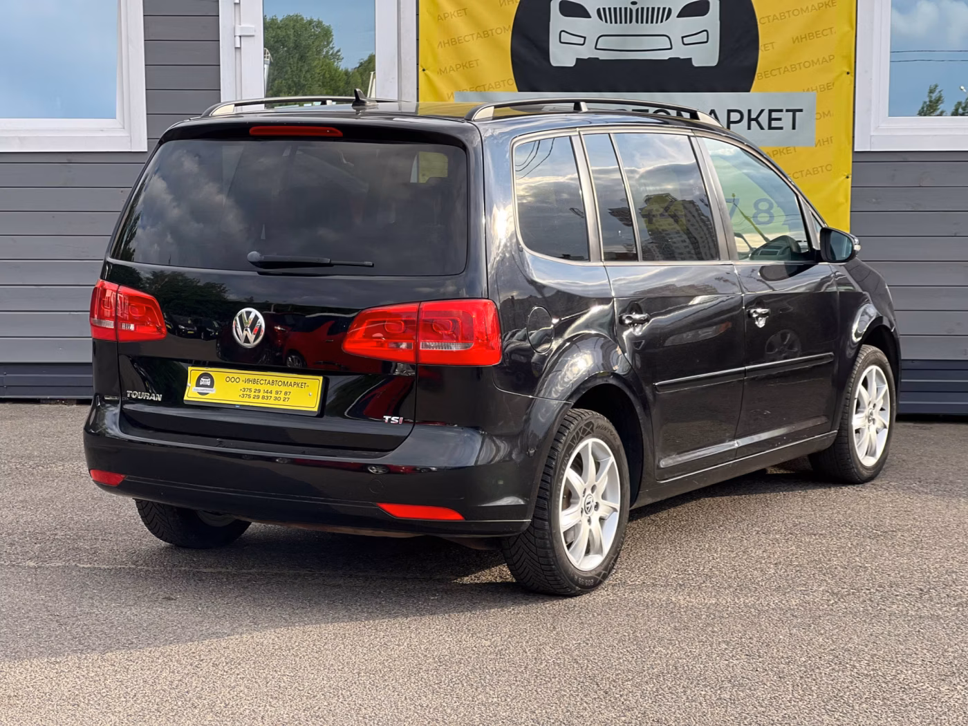 Volkswagen Touran фото 6