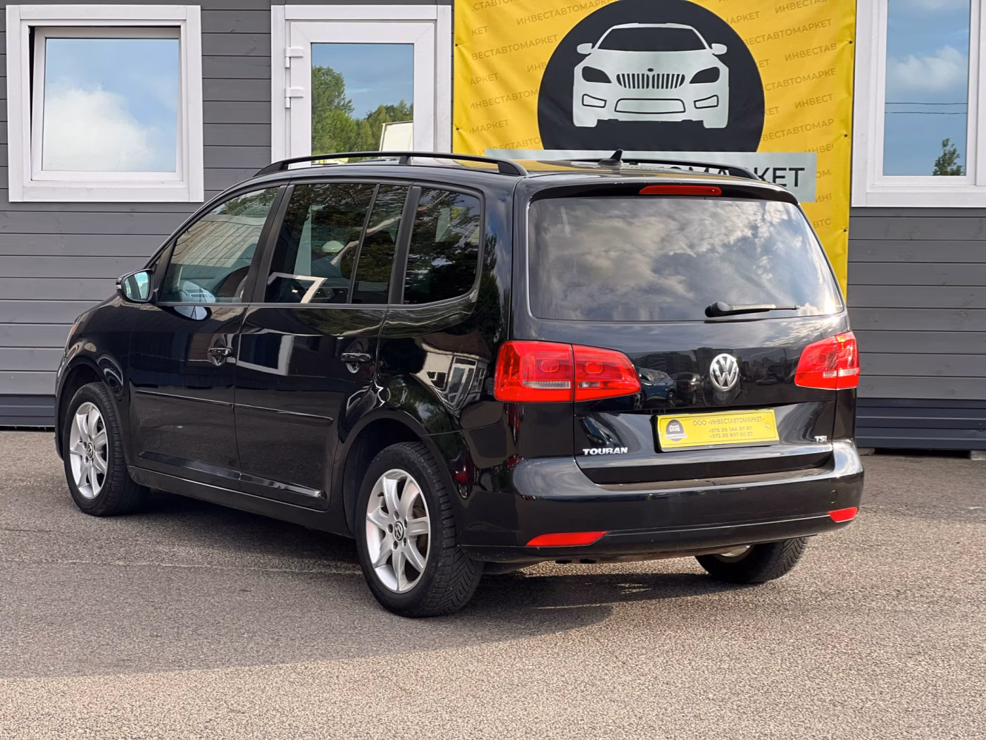 Volkswagen Touran фото 8