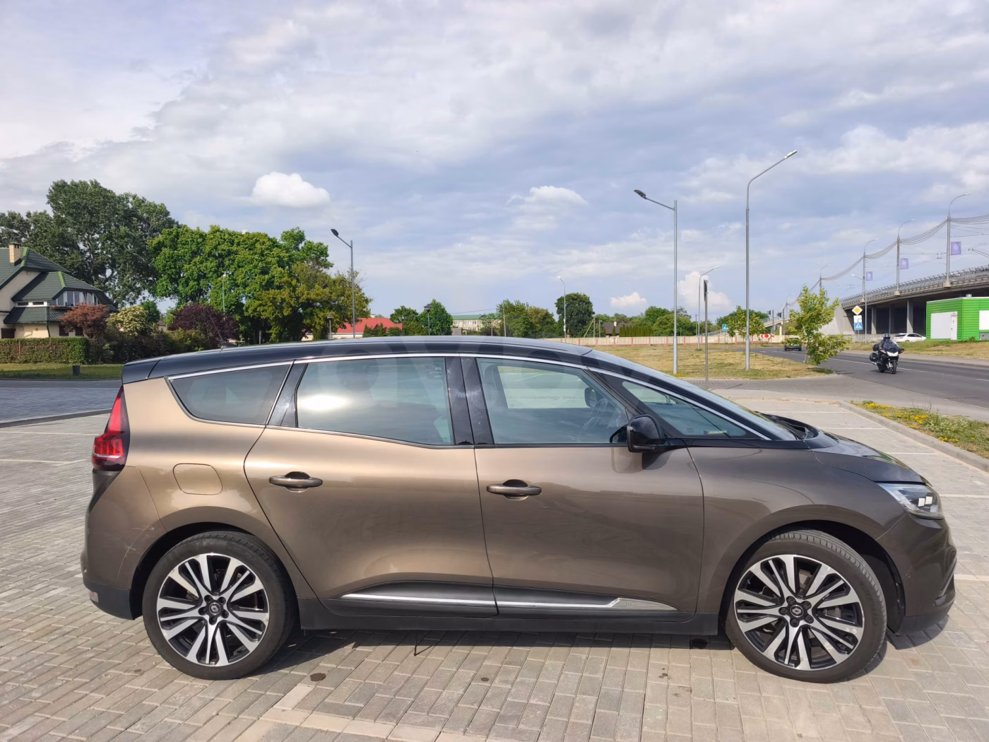 Renault Grand Scenic фото 7