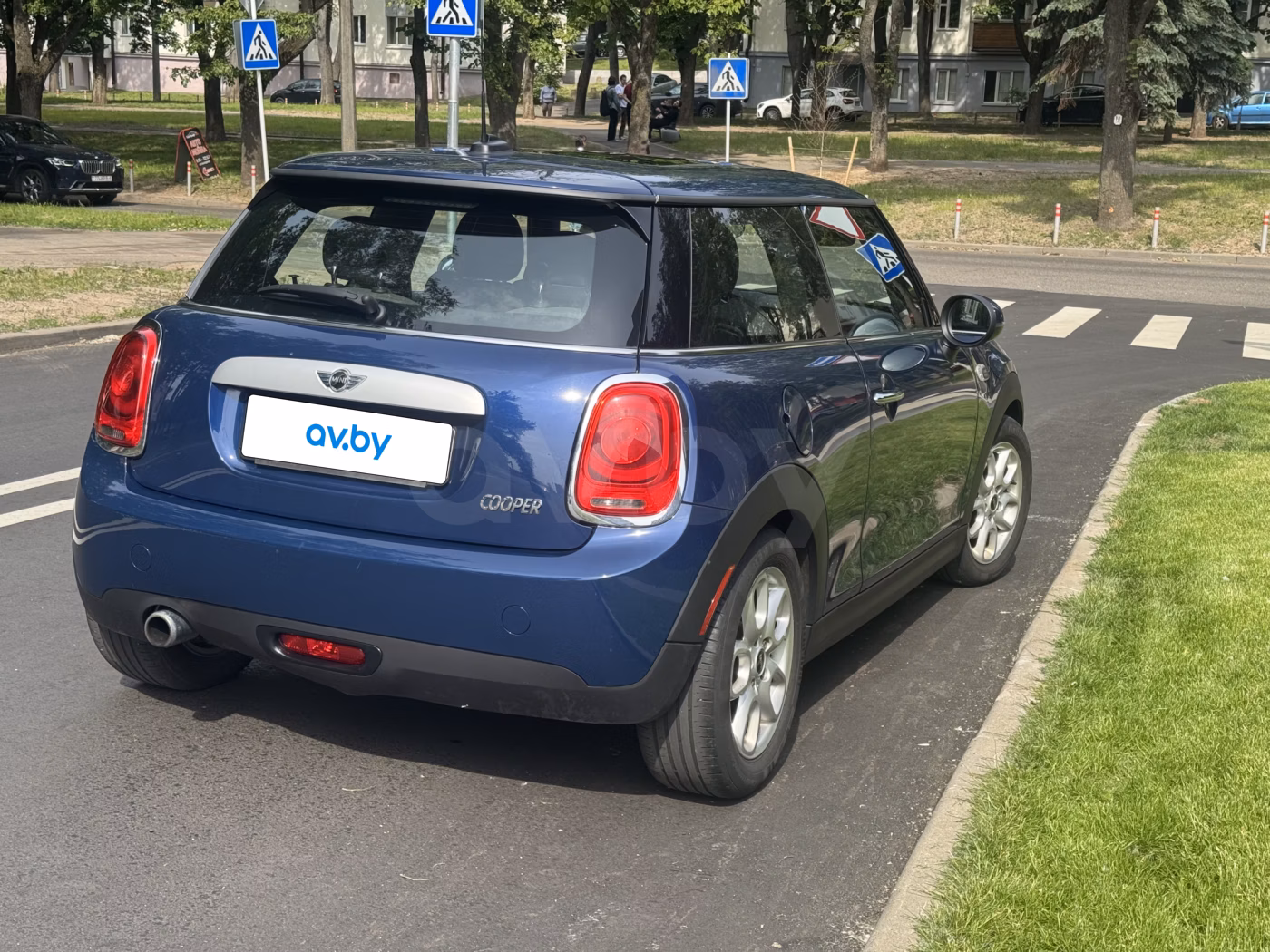 MINI Hatch фото 2