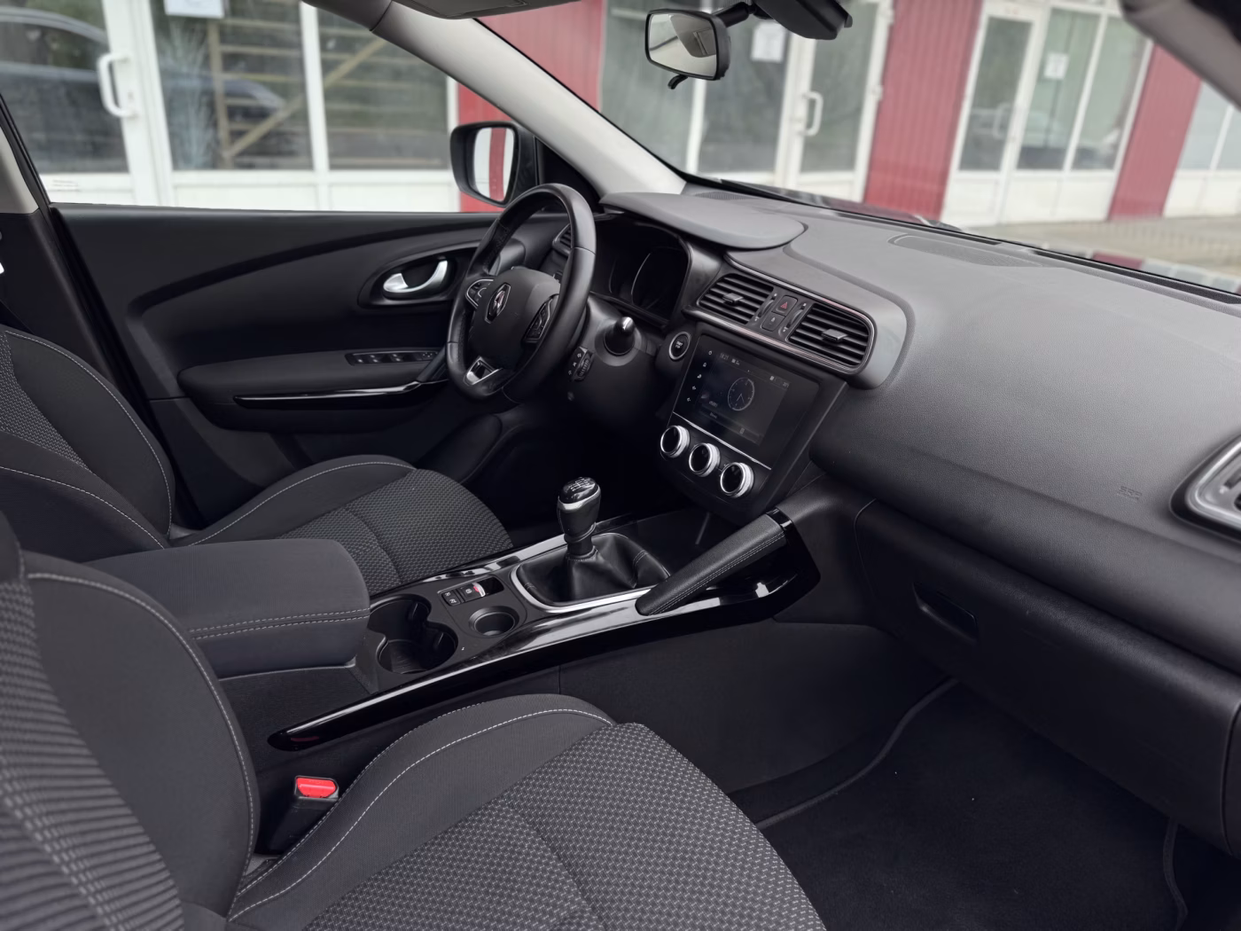 Renault Kadjar фото 16