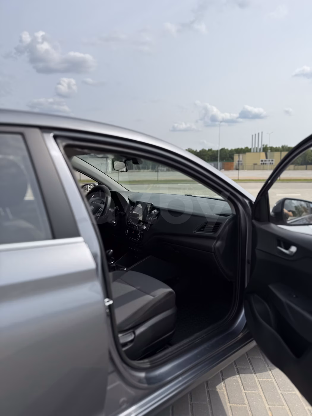 Hyundai Accent фото 3