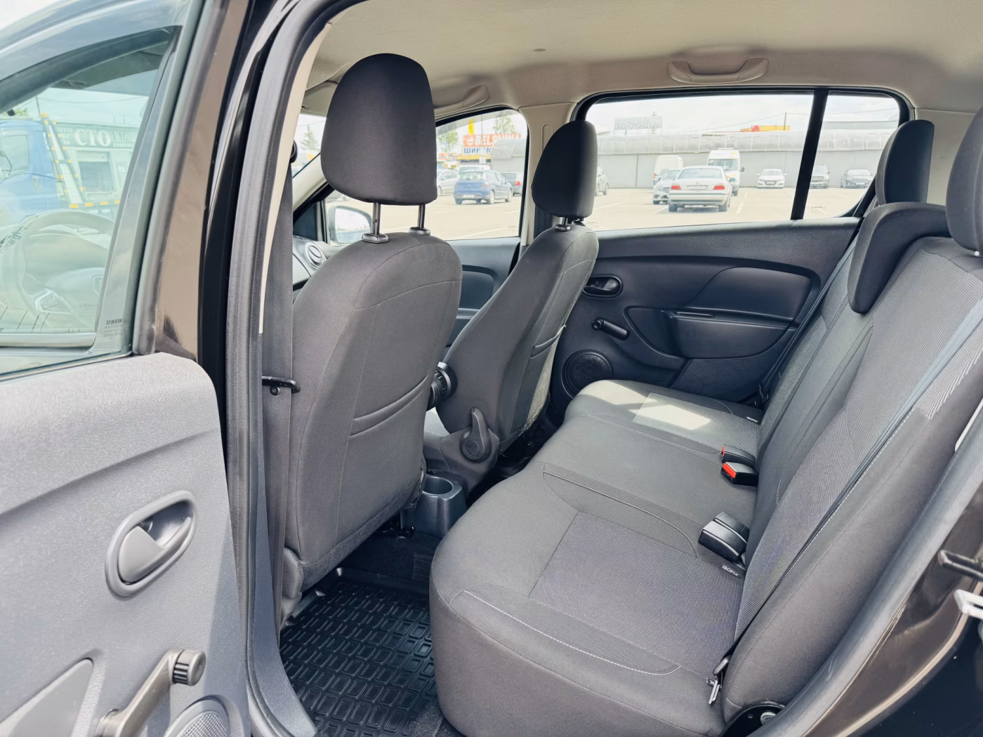 Renault Sandero Stepway фото 6