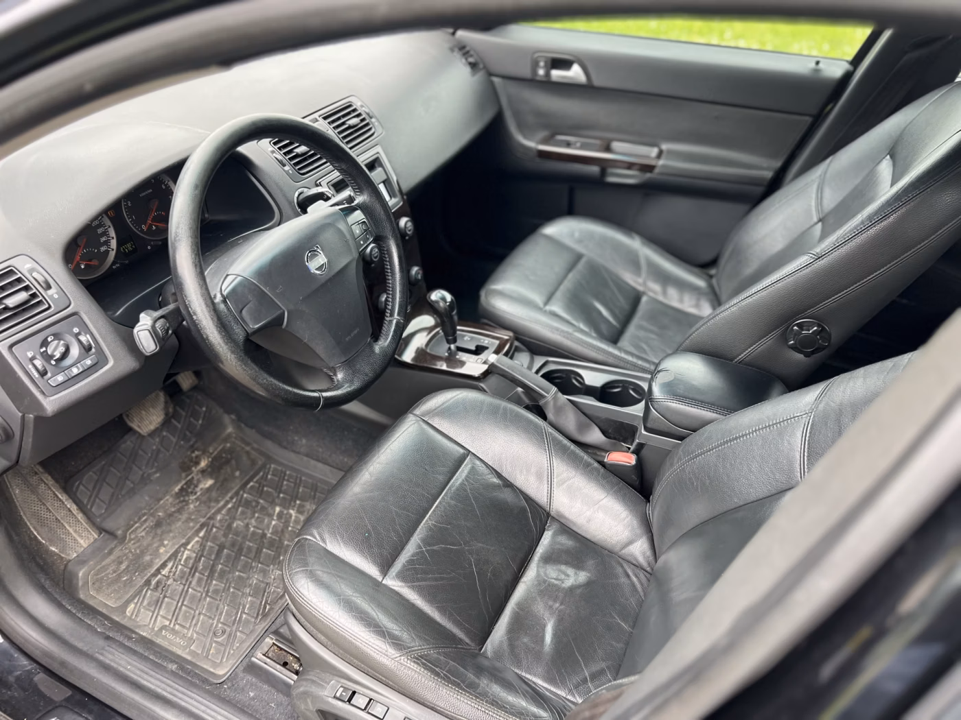 Volvo S40 фото 11