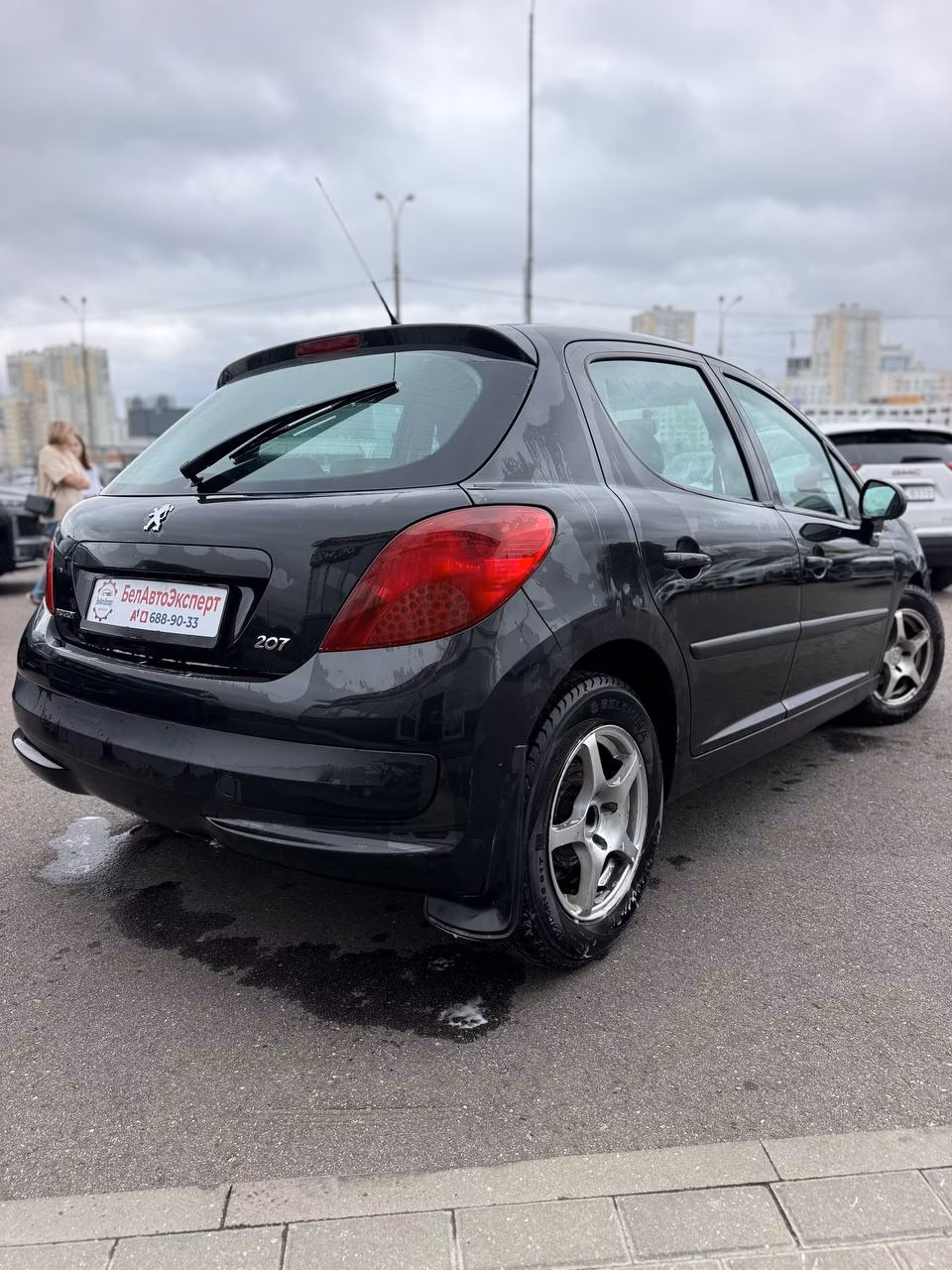 Peugeot 207 фото 6