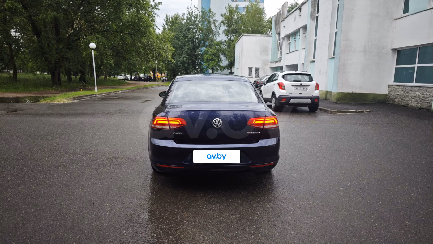 Volkswagen Passat фото 7