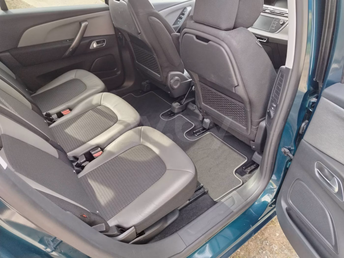 Citroen C4 Grand Spacetourer фото 20