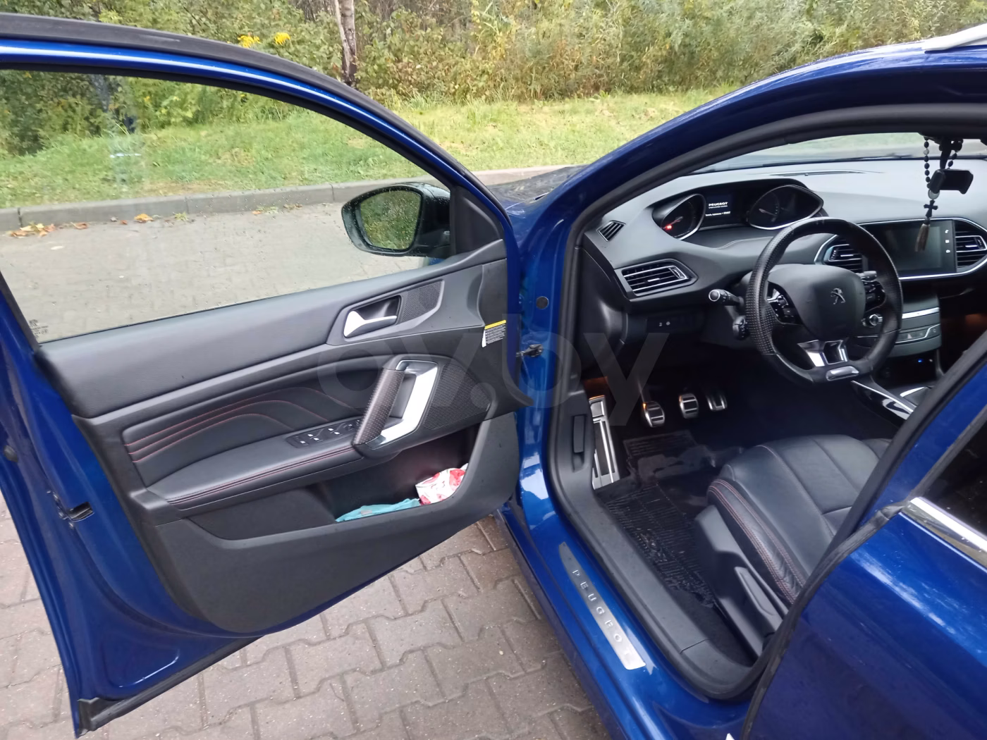 Peugeot 308 фото 12