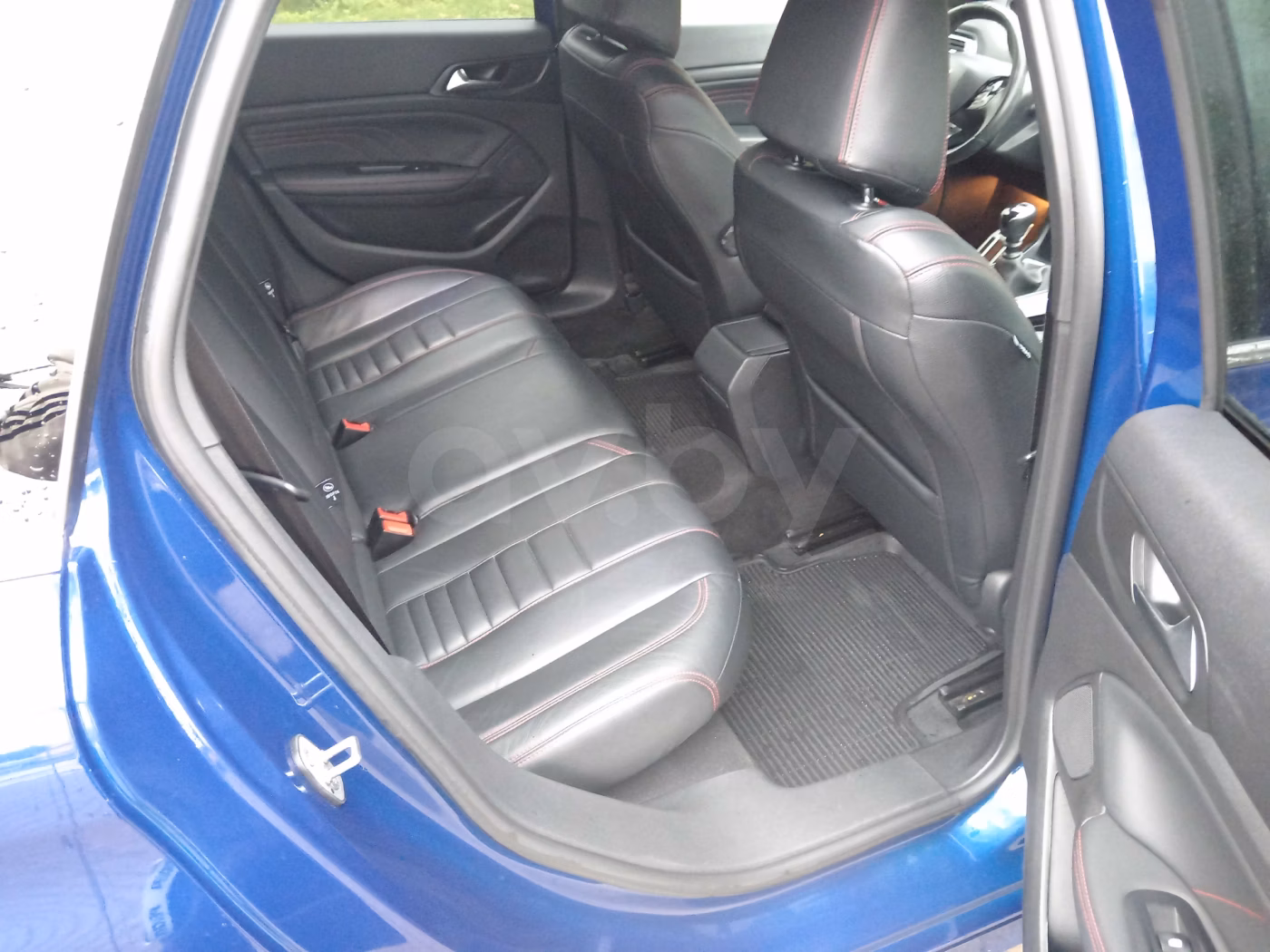 Peugeot 308 фото 24