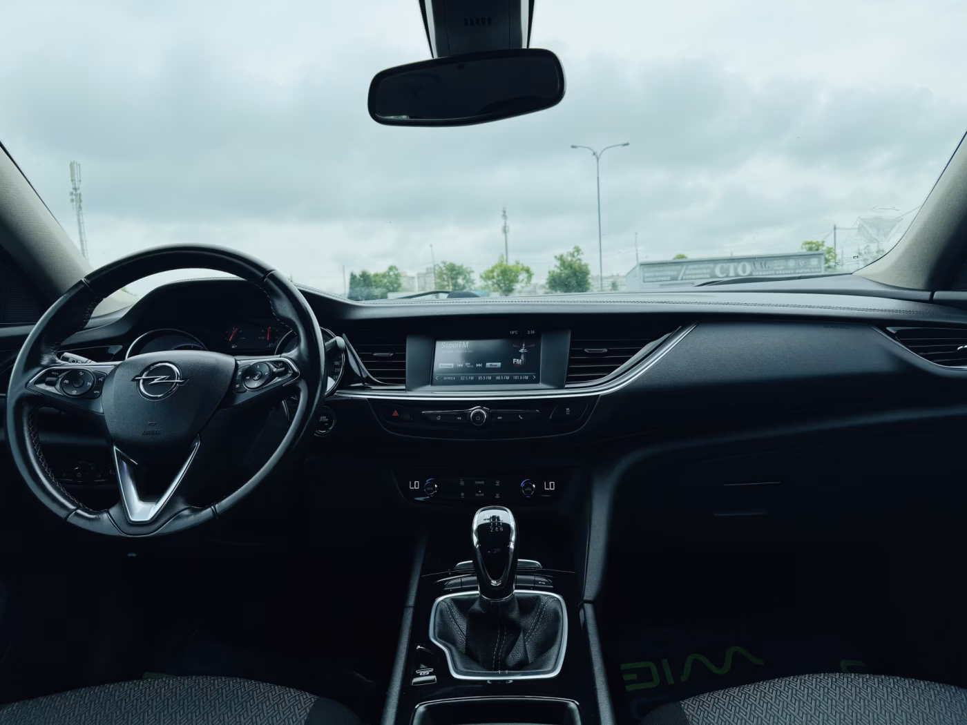 Opel Insignia фото 8