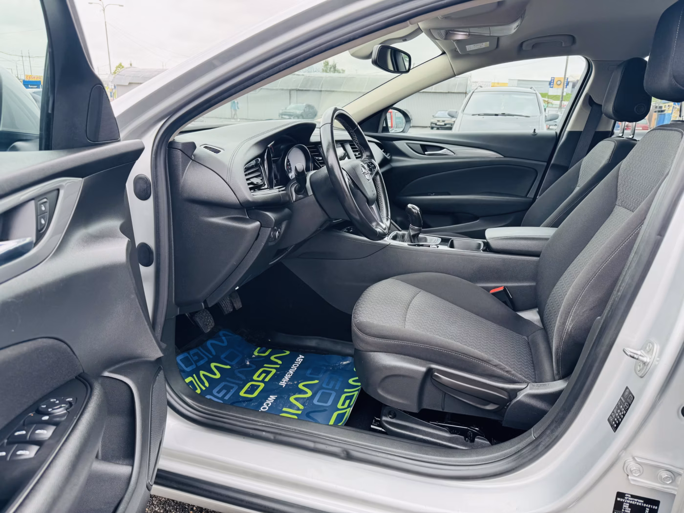 Opel Insignia фото 5