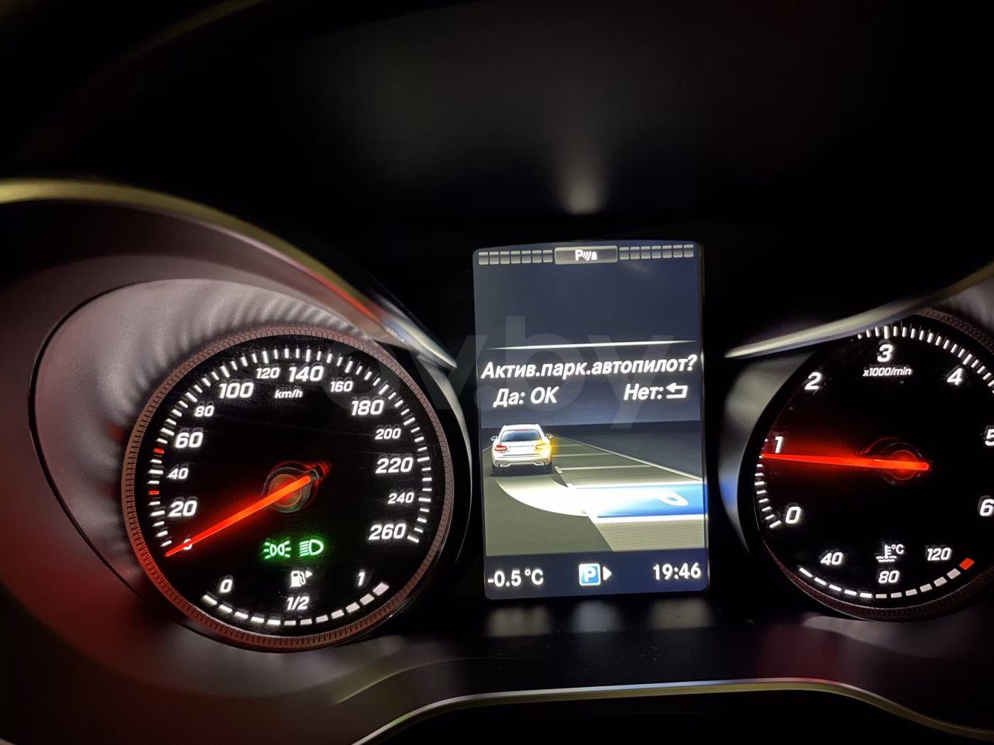 Mercedes-Benz C-Класс фото 12