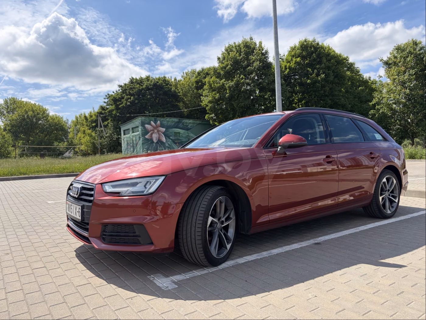 Audi A4 фото 7