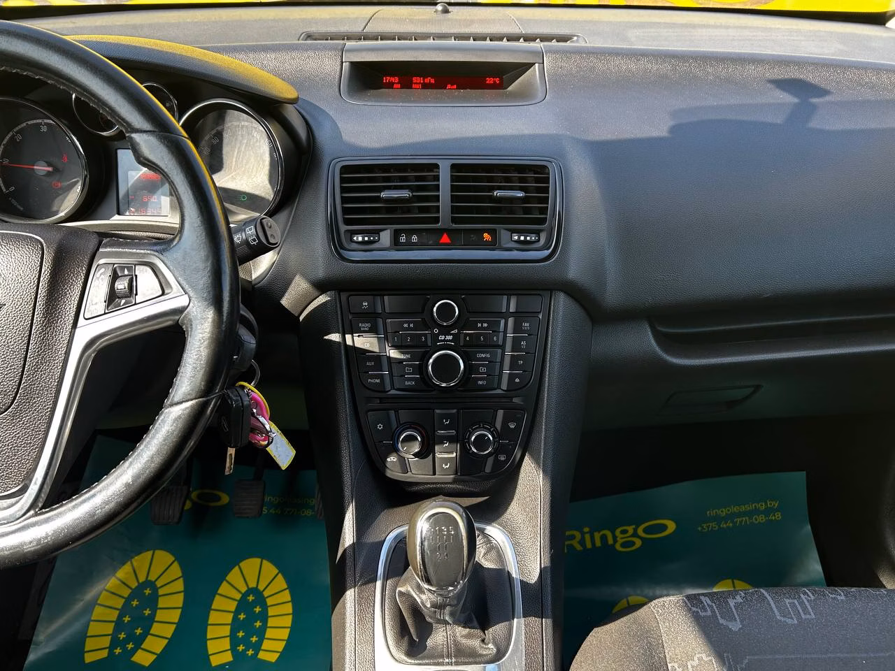 Opel Meriva фото 23