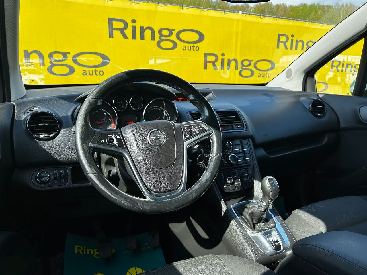 Opel Meriva фото 18