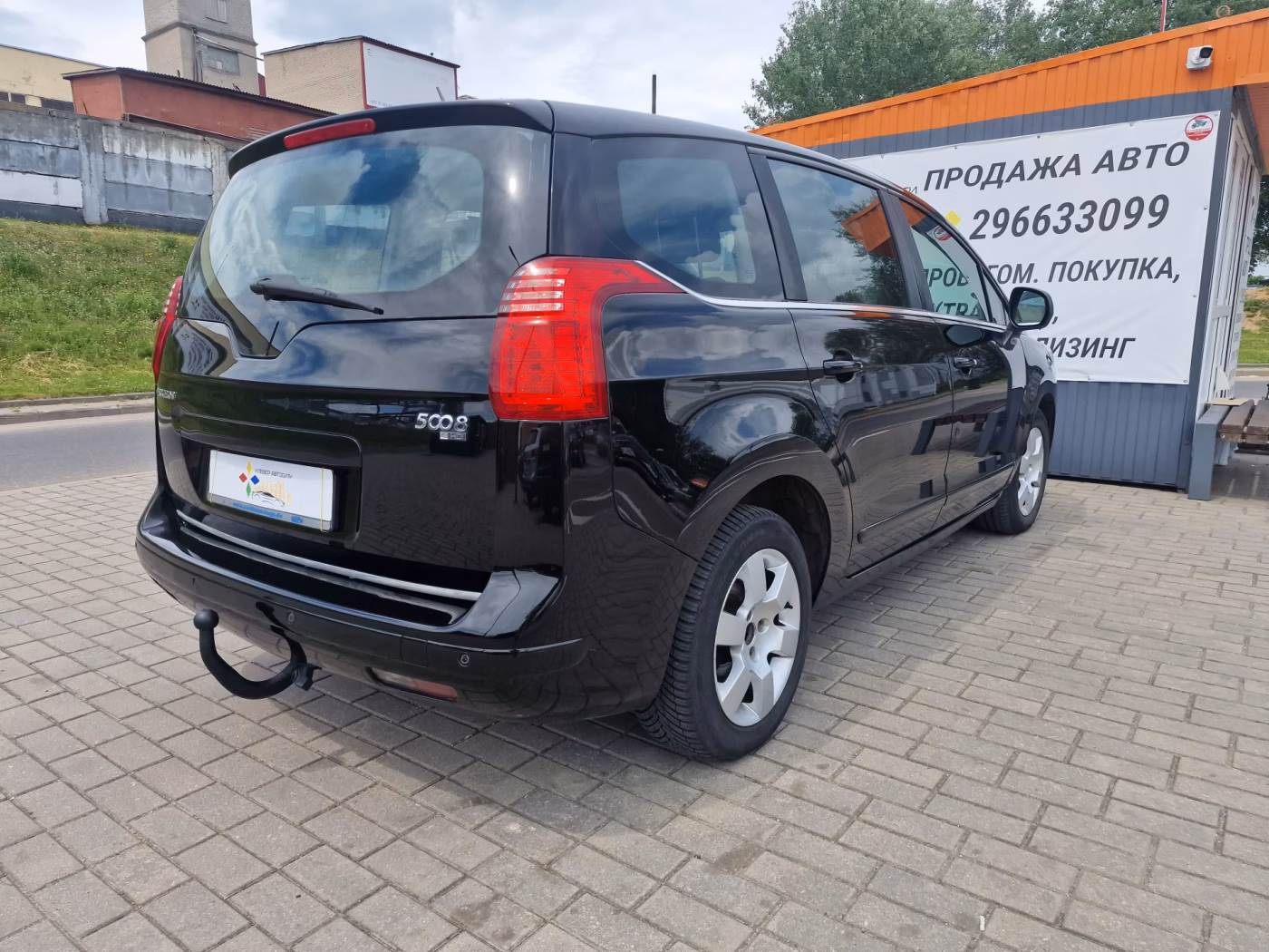Peugeot 5008 фото 8