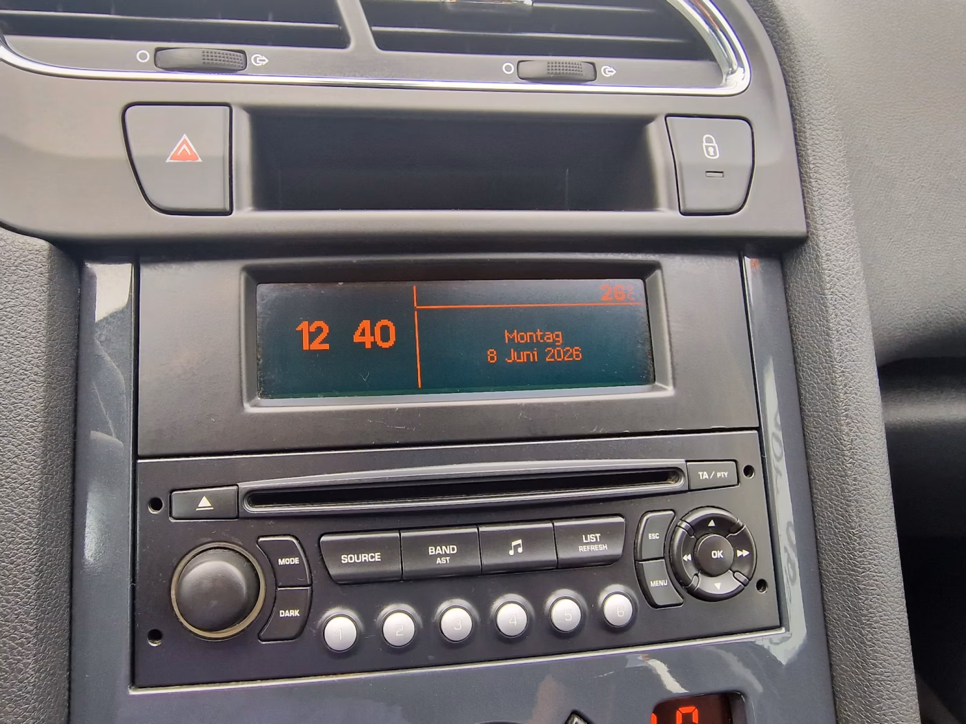 Peugeot 5008 фото 13