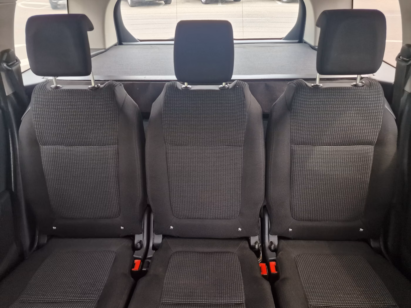 Peugeot 5008 фото 20