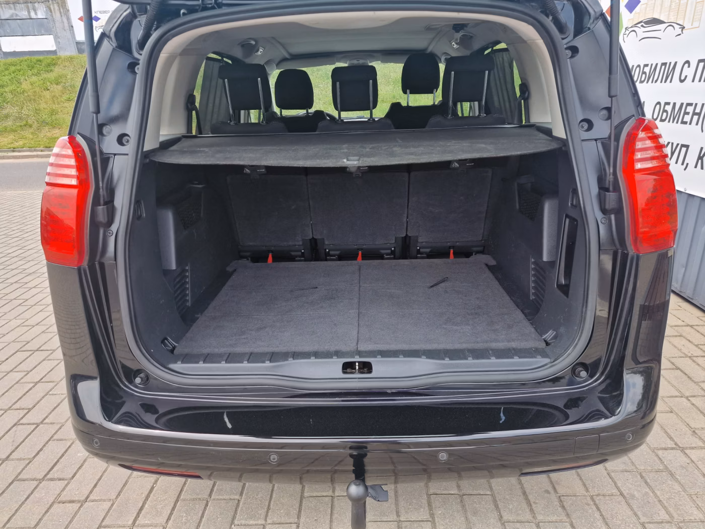 Peugeot 5008 фото 21
