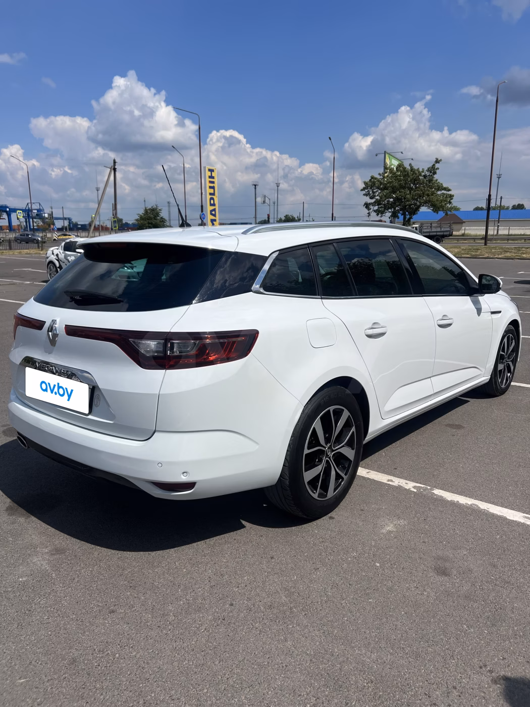 Renault Megane фото 3