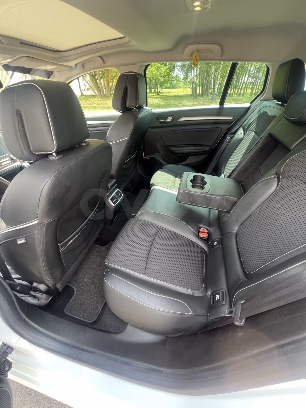 Renault Megane фото 13