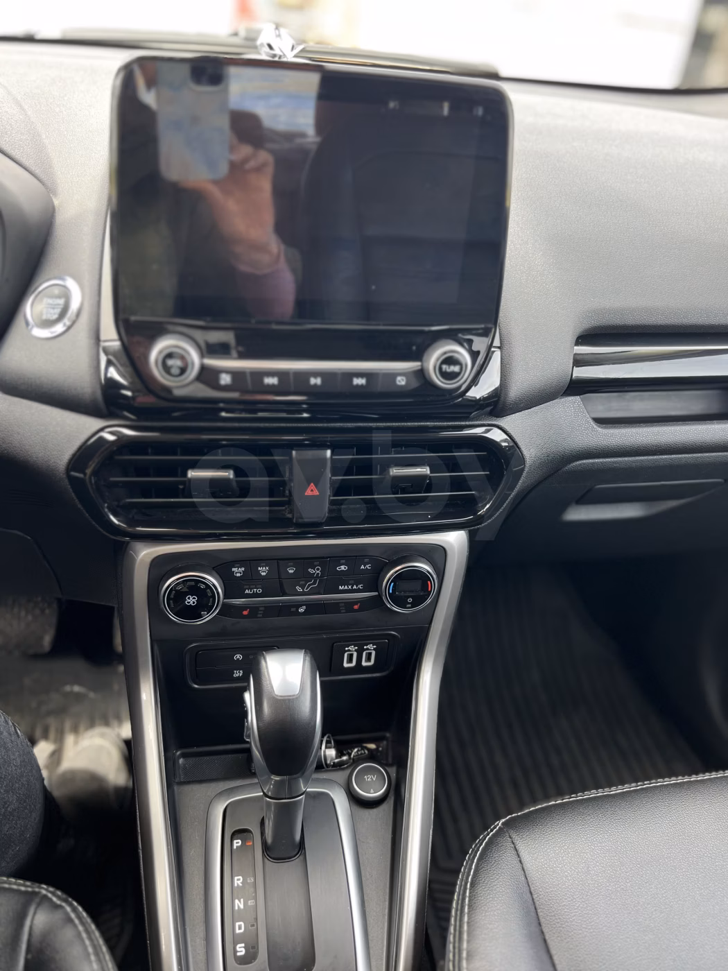 Ford EcoSport фото 16