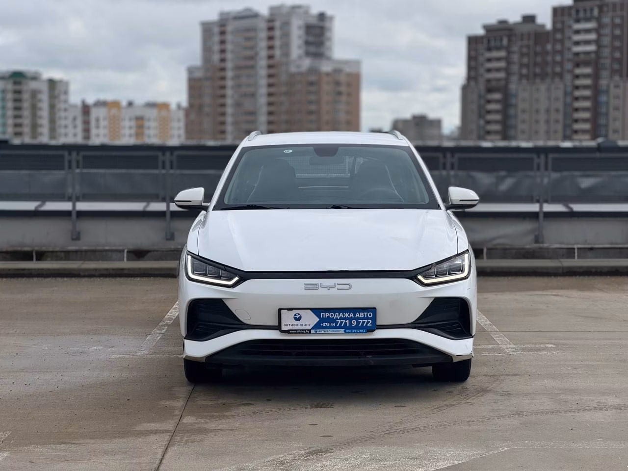 BYD e2 фото 2