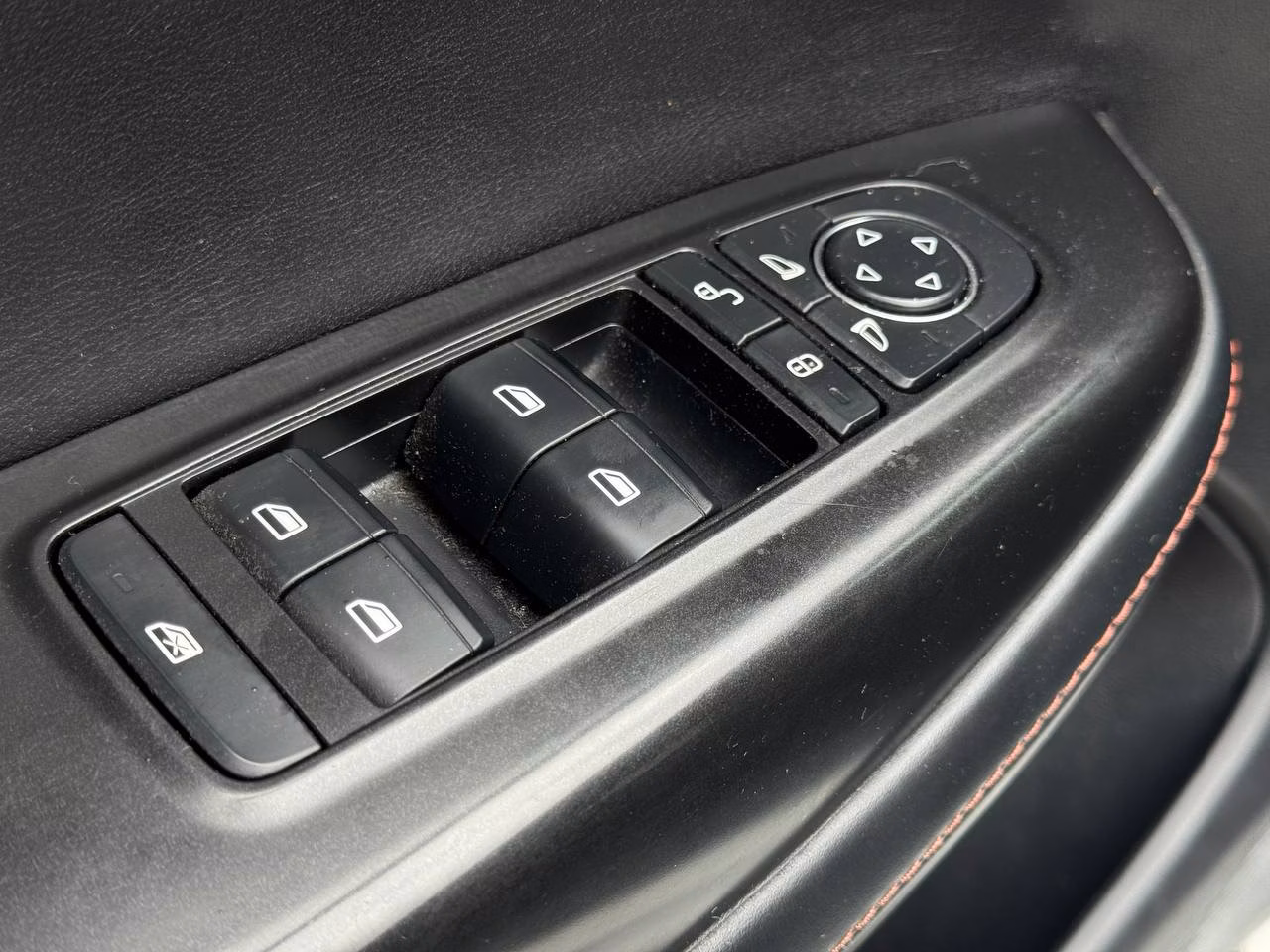 BYD e2 фото 14