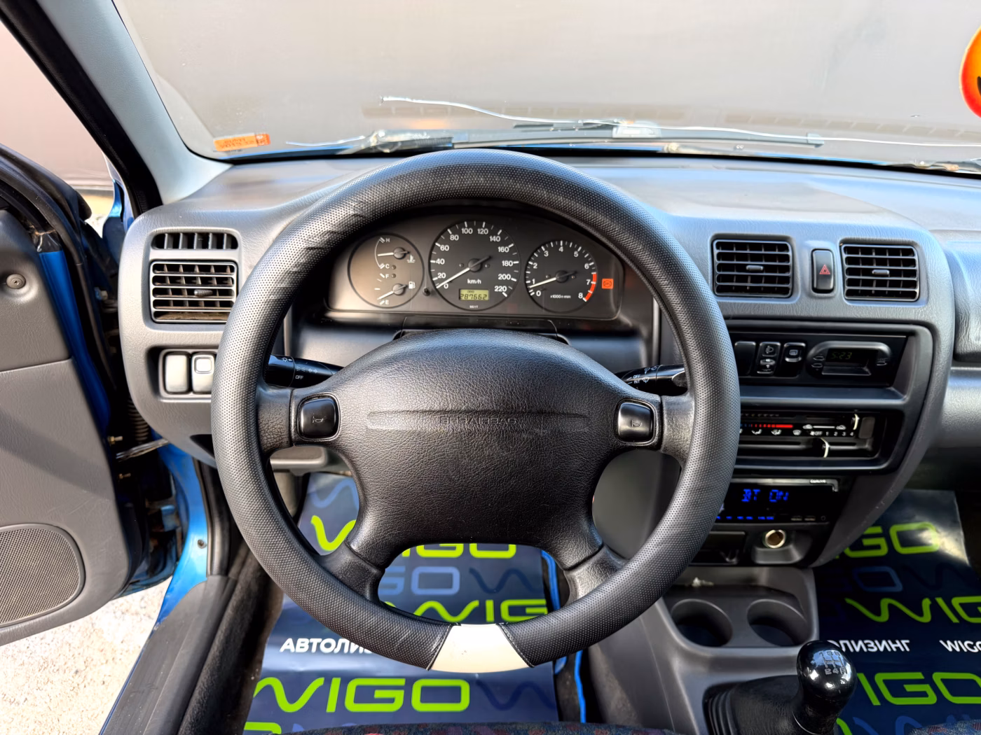 Mazda 323 фото 9