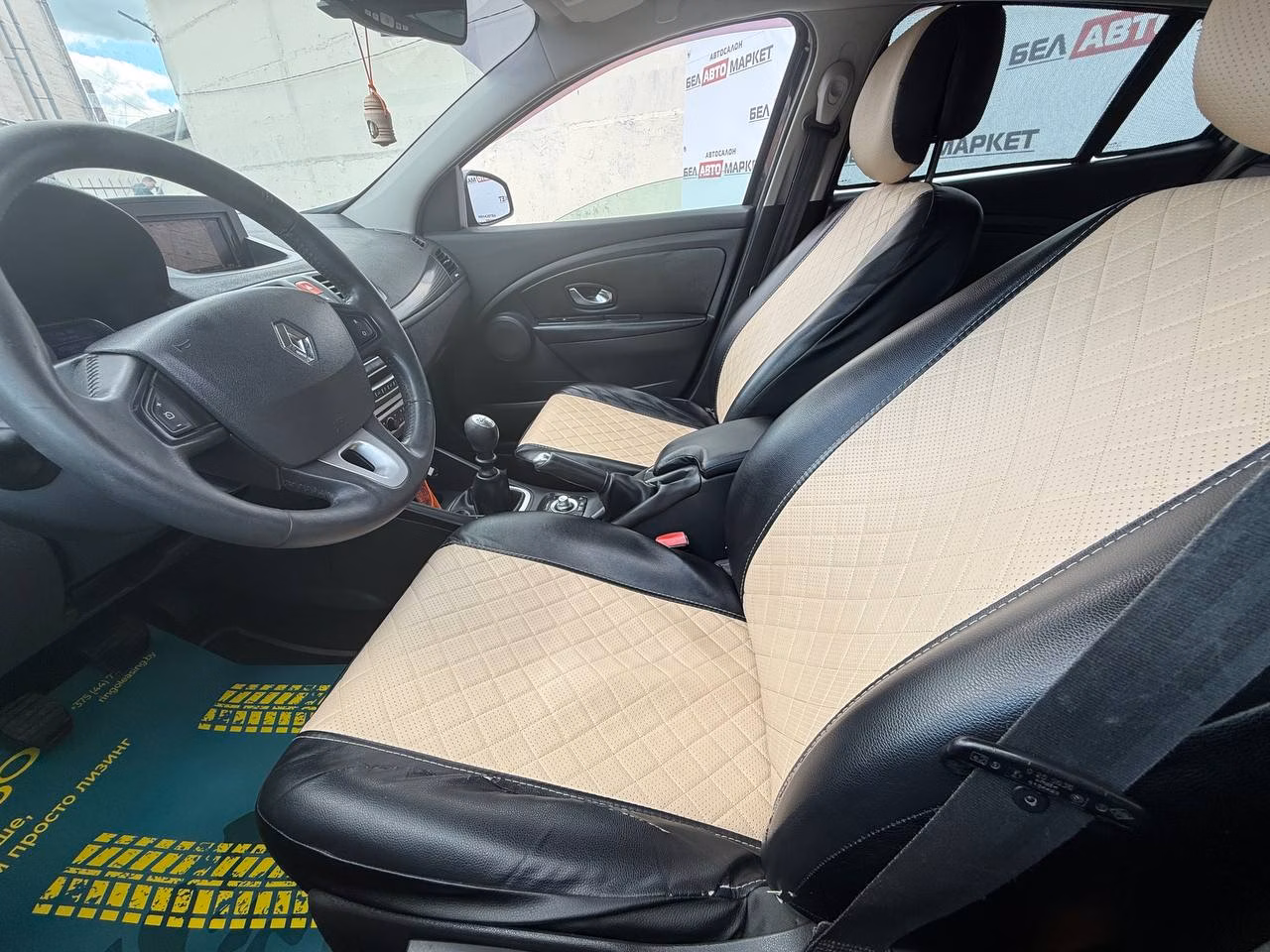 Renault Megane фото 5