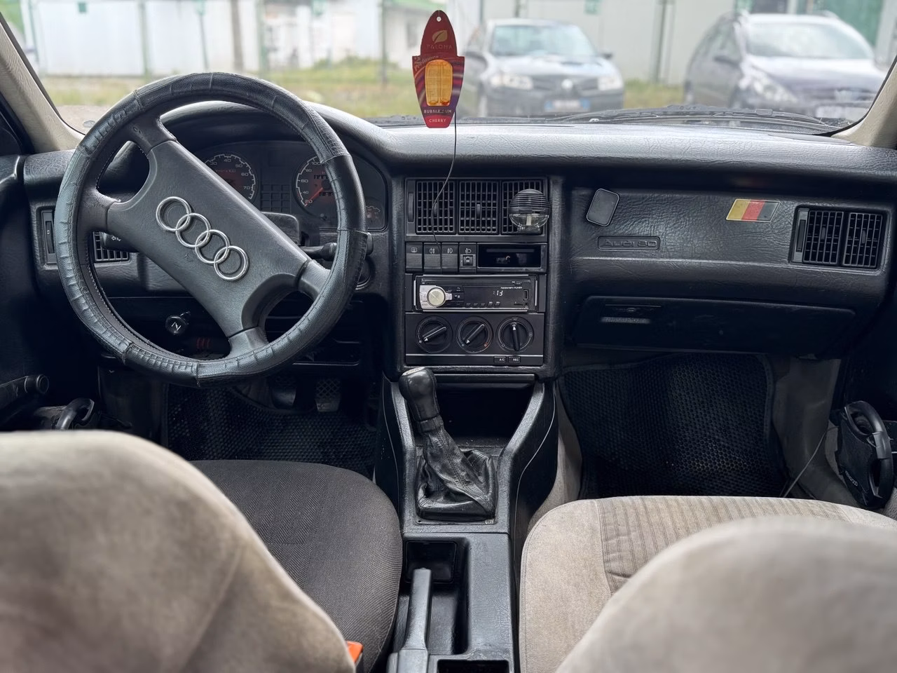 Audi 80 фото 10