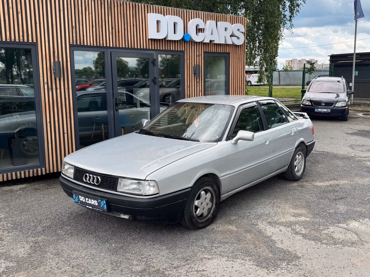 Audi 80