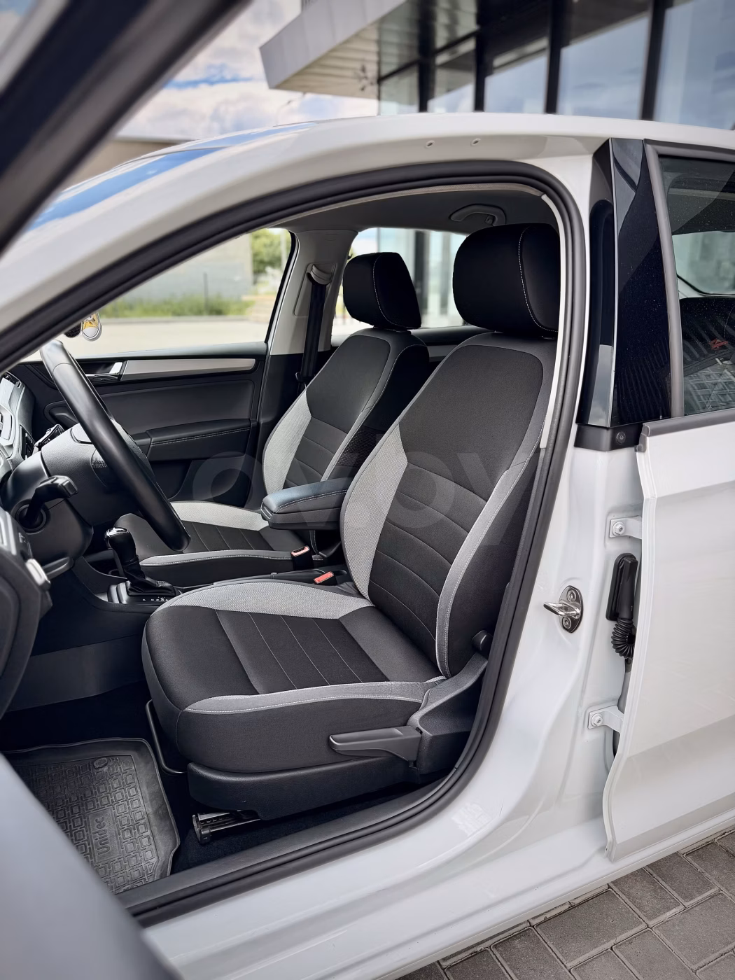 Skoda Rapid фото 16