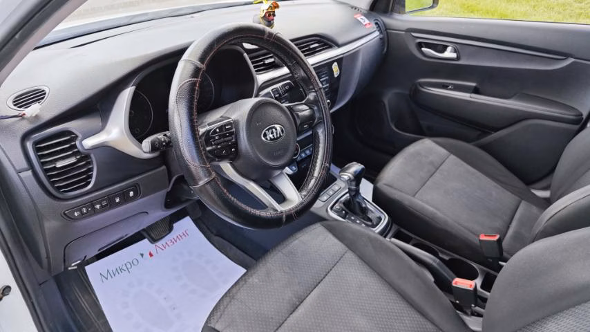 Kia Rio фото 13